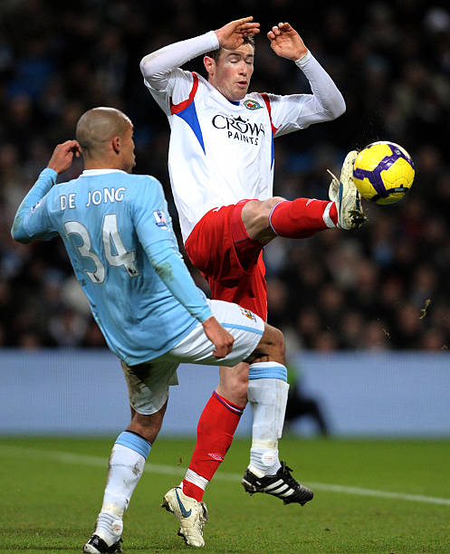 与明格萨的 与明格萨的