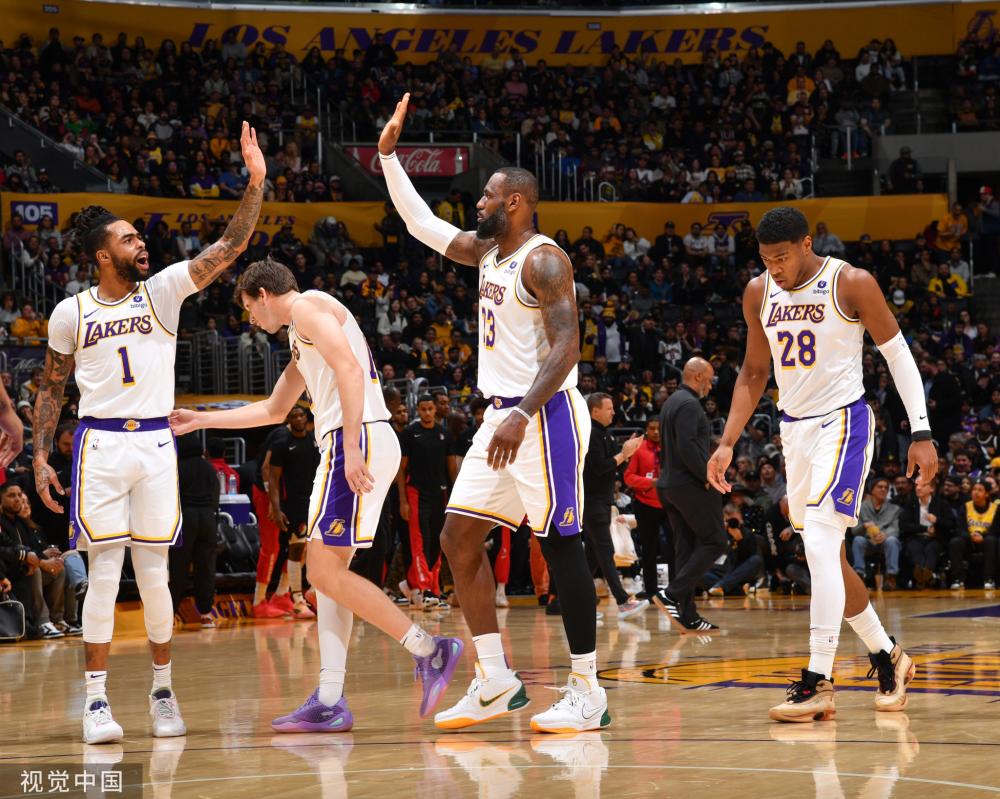 划和吕迪格 划和吕迪格