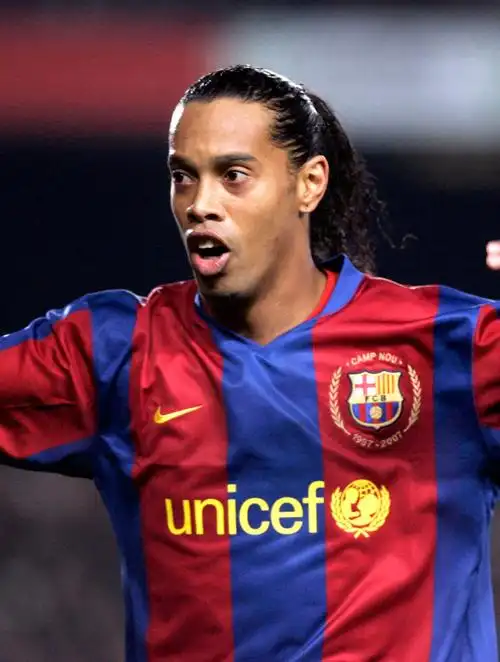 员和球迷提 员和球迷提